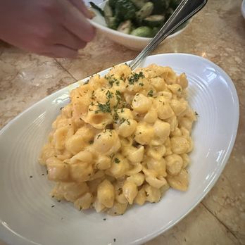 Mua - No Cheese "Mac n' Cheese" - Bars Near Me - Oakland, California