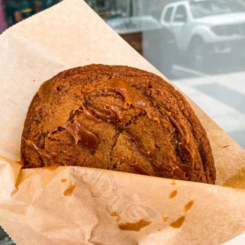 Edible - Salted caramel cookie - Desserts Near Me - Honolulu, Hawaii Edible - Salted caramel cookie - Desserts Near Me - Honolulu, Hawaii