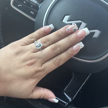Golden Nail Bar - Nail Salons Near Me - Union City, California