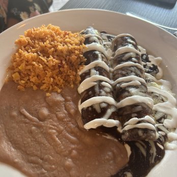 Sabor Cocinabar - Enchiladas de Mole - Mexican Near Me - San Antonio, Texas Sabor Cocinabar - Enchiladas de Mole - Mexican Near Me - San Antonio, Texas