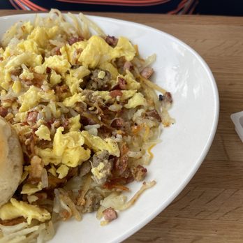 Jam + Toast - Skillet - good but too much hash browns and not enough egg - Breakfast & Brunch Near Me - Frisco, Texas Jam + Toast - Skillet - good but too much hash browns and not enough egg - Breakfast & Brunch Near Me - Frisco, Texas