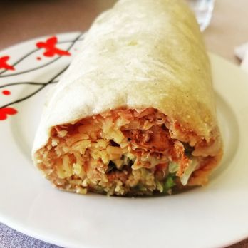 Tacontento - Yummy Chicken Burrito! - Tacos Near Me - Pawtucket, Rhode Island