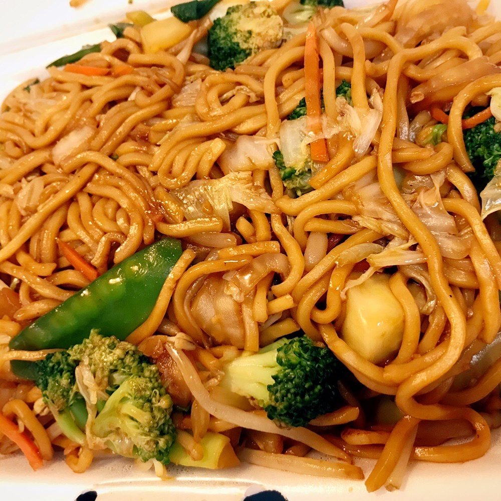 King Chef - Vegetable Lo Mein - Chinese Near Me - Plantation, Florida King Chef - Vegetable Lo Mein - Chinese Near Me - Plantation, Florida