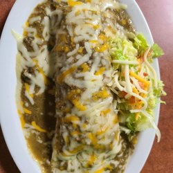Taqueria Dalhart #2 - Smothered beef burrito with green chili