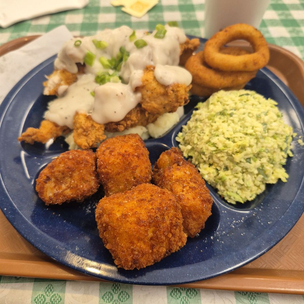 Prissy Polly's Bar-B-Que