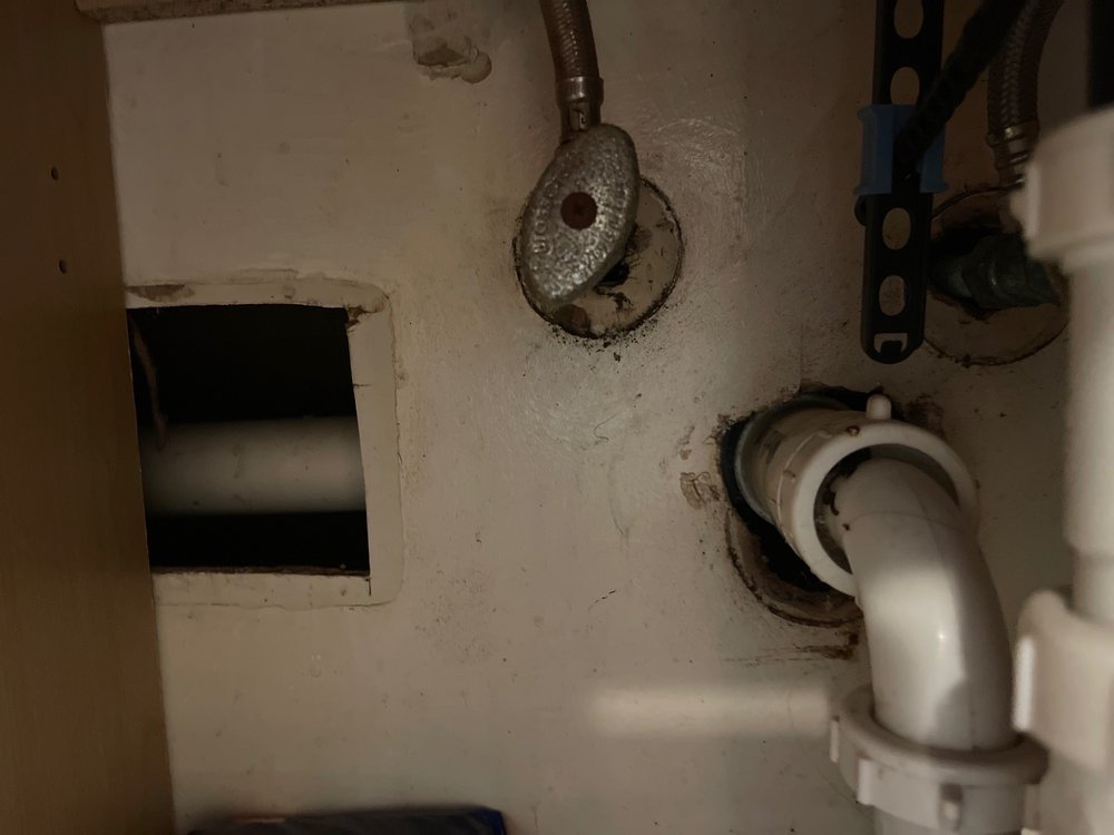 RED BANK RESERVE APARTMENTS 35 Photos & 11 Reviews 4300 Strathmore