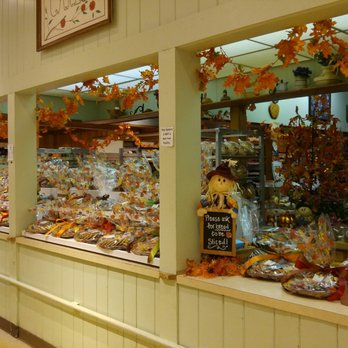 Delicious Orchards - Fruits & Veggies Near Me - Colts Neck, New Jersey
