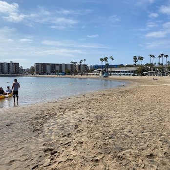 Mother's Beach - Beach Equipment Rentals Near Me - Marina del Rey, California Mother's Beach - Beach Equipment Rentals Near Me - Marina del Rey, California