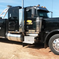 A & C Towing