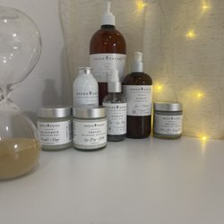 Body by Ally - Green Envee is a Vegan 100% plant base, non-toxic cruelty free, gluten & nut free product line that is exclusively use for facials.