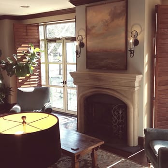 HarbourView Inn - Main lobby - Hotels Near Me - Charleston, South Carolina HarbourView Inn - Main lobby - Hotels Near Me - Charleston, South Carolina