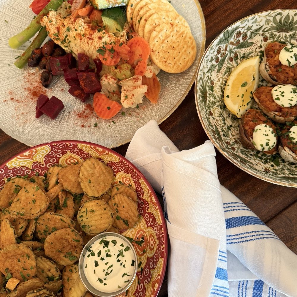 Waterdog Kitchen + Bar - Fried Pickles, Hummus Plate, Mini Stuffies - American Near Me - Warren, Rhode Island Waterdog Kitchen + Bar - Fried Pickles, Hummus Plate, Mini Stuffies - American Near Me - Warren, Rhode Island