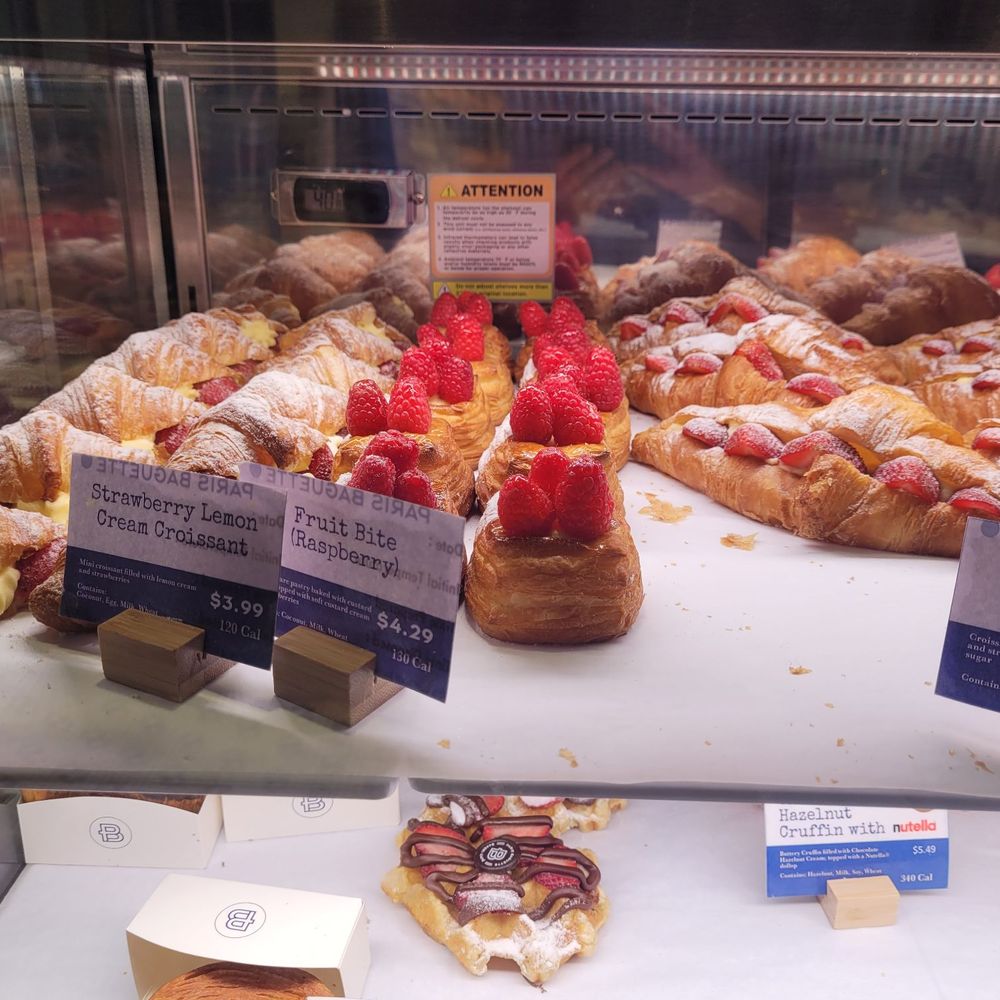 Paris Baguette - Coffee & Tea Near Me - Mt. Pleasant, South Carolina Paris Baguette - Coffee & Tea Near Me - Mt. Pleasant, South Carolina