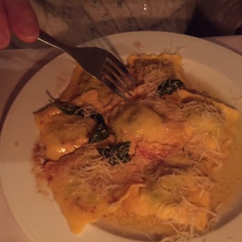 Gorgonzola Club - Ravioli stuffed with something I don't remember. Sorry! - Italian Near Me - Berlin, BE