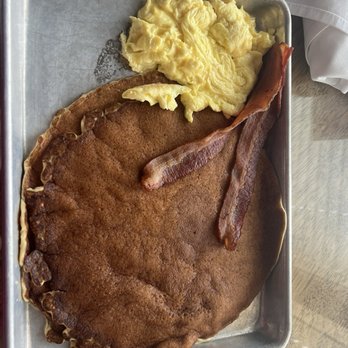Little River Inn Restaurant - Room service breakfast combo - American Near Me - Little River, California Little River Inn Restaurant - Room service breakfast combo - American Near Me - Little River, California