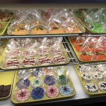 Federhofer's Bakery - Cookies! - Bakeries Near Me - Affton, Missouri