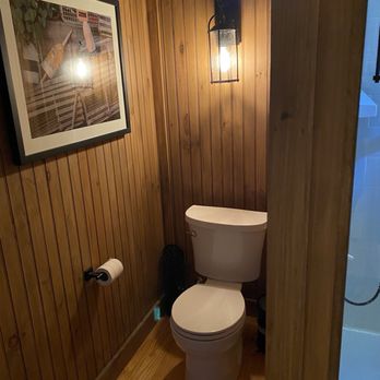 Terramor Outdoor Resort - Water closet, privacy - Resorts Near Me - Bar Harbor, Maine Terramor Outdoor Resort - Water closet, privacy - Resorts Near Me - Bar Harbor, Maine