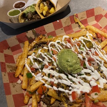 La Reforma Brewery - Carne Asada Fries, Al Pastor Taco, Carne Asada Taco - Breweries Near Me - Albuquerque, New Mexico La Reforma Brewery - Carne Asada Fries, Al Pastor Taco, Carne Asada Taco - Breweries Near Me - Albuquerque, New Mexico