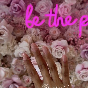 Nail’d It London - Pretty but didn't last! - Nail Salons Near Me - Pasadena, California