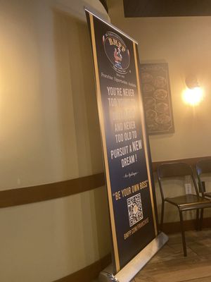 Big Mama's & Papa's Pizzeria by null