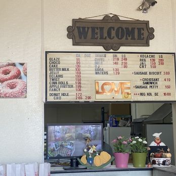 Donut Hole - Donuts Near Me - Mesquite, Texas