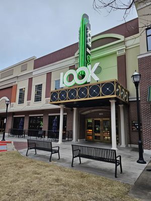 LOOK Dine-In Cinemas Brookhaven by null