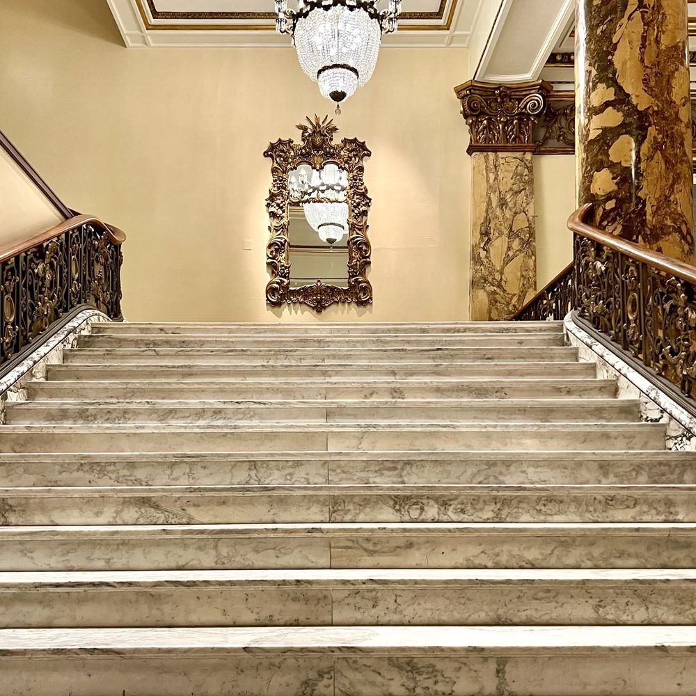 Fairmont San Francisco - Staircase from the lobby. - Hotels Near Me - San Francisco, California Fairmont San Francisco - Staircase from the lobby. - Hotels Near Me - San Francisco, California