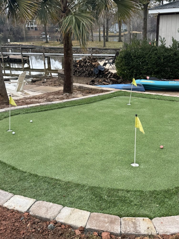 Slide of Lake Wylie Hardscapes