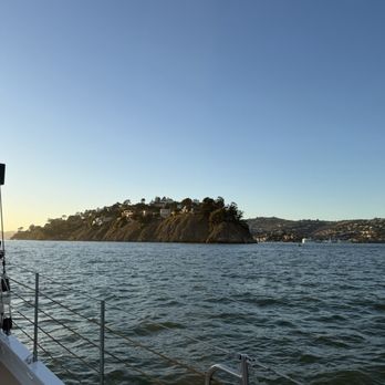 SF Bay Adventures - Boat Charters Near Me - Sausalito, California SF Bay Adventures - Boat Charters Near Me - Sausalito, California