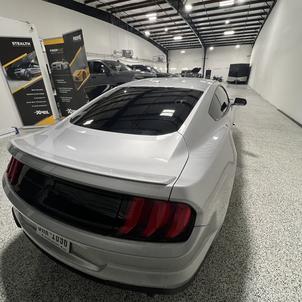 Car tint Car tint