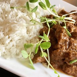 Meme's Cafe - Beef Curry! Awesome.
