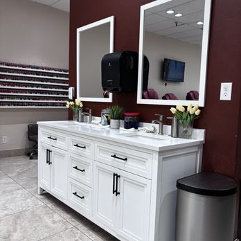 Nail Time - Bright clean work and reception areas - Nail Salons Near Me - Tucson, Arizona Nail Time - Bright clean work and reception areas - Nail Salons Near Me - Tucson, Arizona