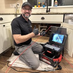 Southside Plumbing - Mark drain clearing.