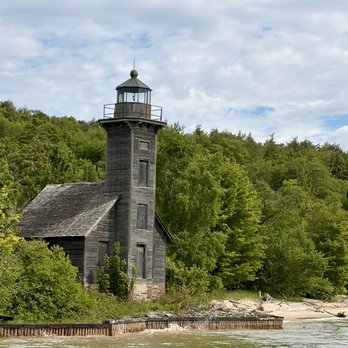 Shipwreck Tours - Boating Near Me - Munising, Michigan Shipwreck Tours - Boating Near Me - Munising, Michigan