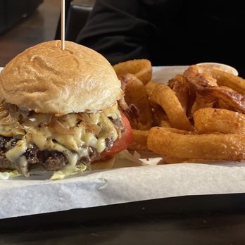 OMG! Burgers & Brew - The beast - The best!!! Onion rings are too die for! - Burgers Near Me - Pendleton, Oregon OMG! Burgers & Brew - The beast - The best!!! Onion rings are too die for! - Burgers Near Me - Pendleton, Oregon
