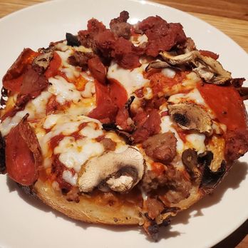 BJ's Restaurant & Brewhouse - Personal Pizza - bjs classic combo - HH Food Special ($7, originally $15.99) - American Near Me - Tracy, California