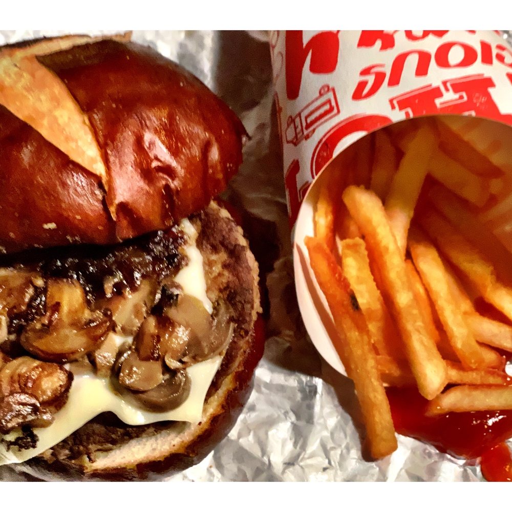 THE BEST 10 Burgers near Streamwood, IL 60107 Last Updated August