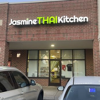 Jasmine Thai Kitchen - Thai Near Me - Hampton, Virginia
