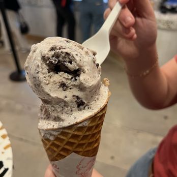 Stella Jean's Ice Cream - Milk and Cookies - Ice Cream & Frozen Yogurt Near Me - Costa Mesa, California Stella Jean's Ice Cream - Milk and Cookies - Ice Cream & Frozen Yogurt Near Me - Costa Mesa, California
