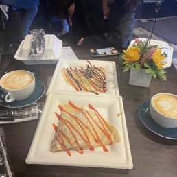 Vanilla Cream & Berries Crepe