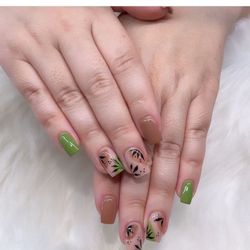 Elite Nails & Lash