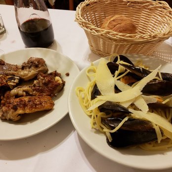 Trattoria Dell'Omo - Scottadito lamb & Spaghetti with mussels and pecorino cheese - Roman Near Me - Rome, RM
