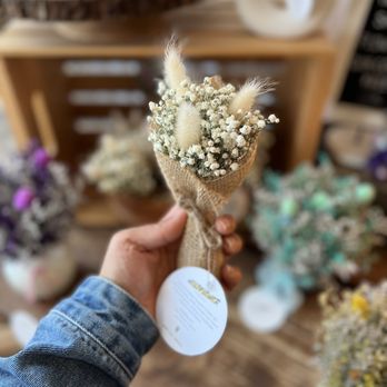 Mini Monster Cafe - Mini dried floral arrangement, 5/6/23. - Ice Cream & Frozen Yogurt Near Me - Long Beach, California