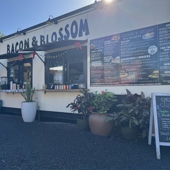Bacon And Blossom - No line today. - Breakfast & Brunch Near Me - Kihei, Hawaii