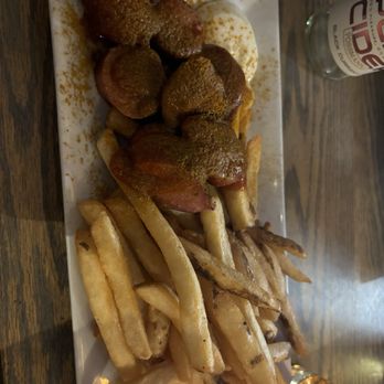 Max Bratwurst und Bier - German Near Me - Astoria, New York Max Bratwurst und Bier - German Near Me - Astoria, New York