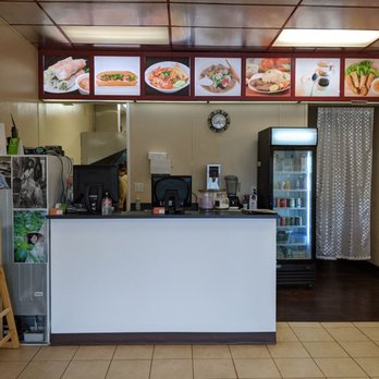 Pho 4 Me - Front ordering counter - Vietnamese Near Me - Edmonton, Alberta