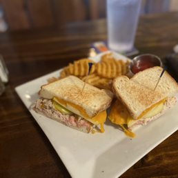 Laghertha's Turkey Sandwich