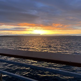 Best Western Plus Edmonds Harbor Inn - Sunset - Hotels Near Me - Edmonds, Washington Best Western Plus Edmonds Harbor Inn - Sunset - Hotels Near Me - Edmonds, Washington