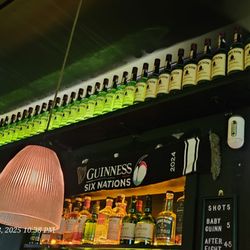 Scobies Irish Pub