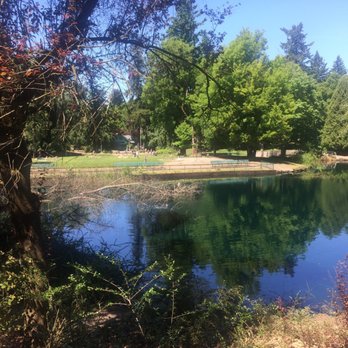Laurelhurst Park - Parks Near Me - Portland, Oregon Laurelhurst Park - Parks Near Me - Portland, Oregon